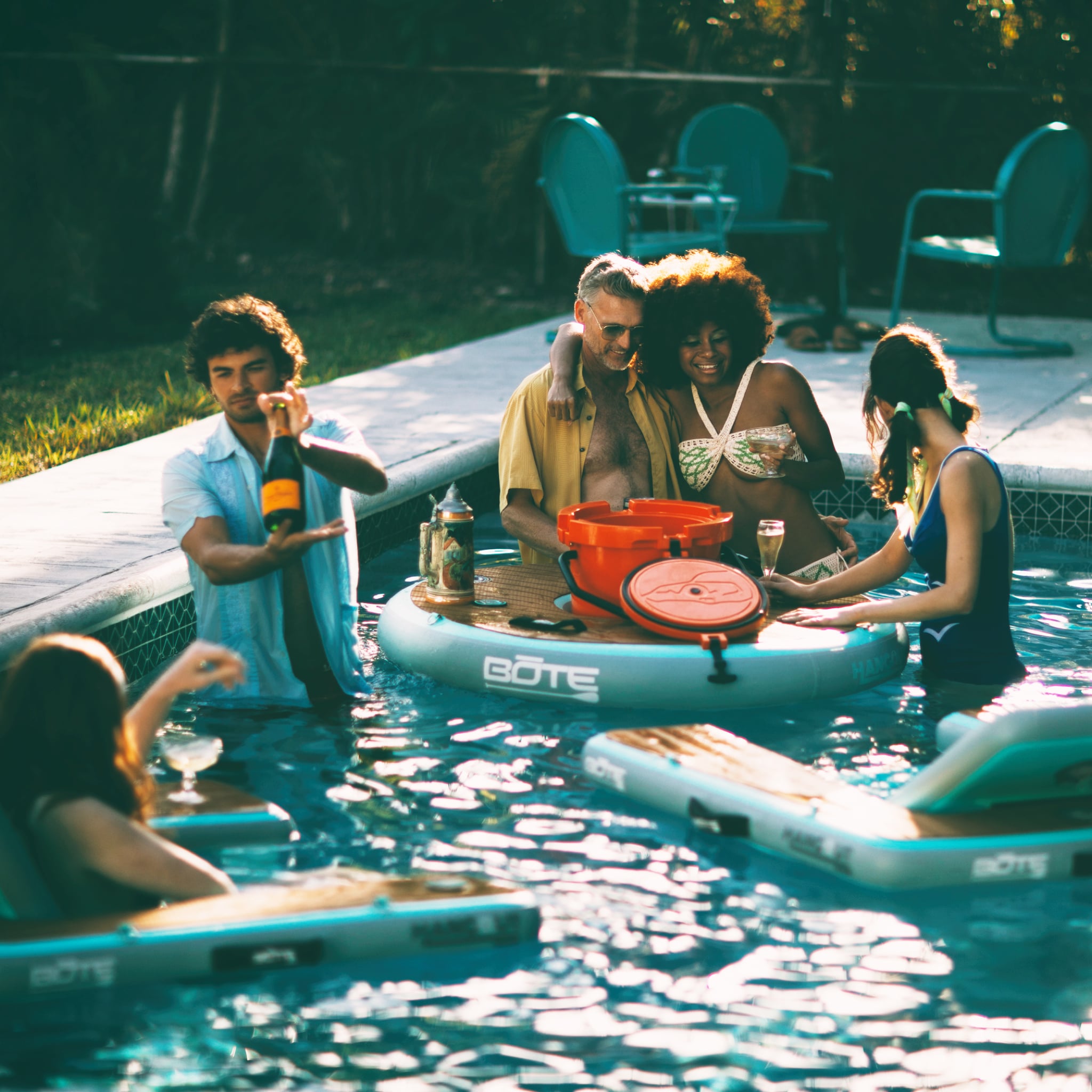 Inflatable Bar Chair Duo for Outdoor Lounging