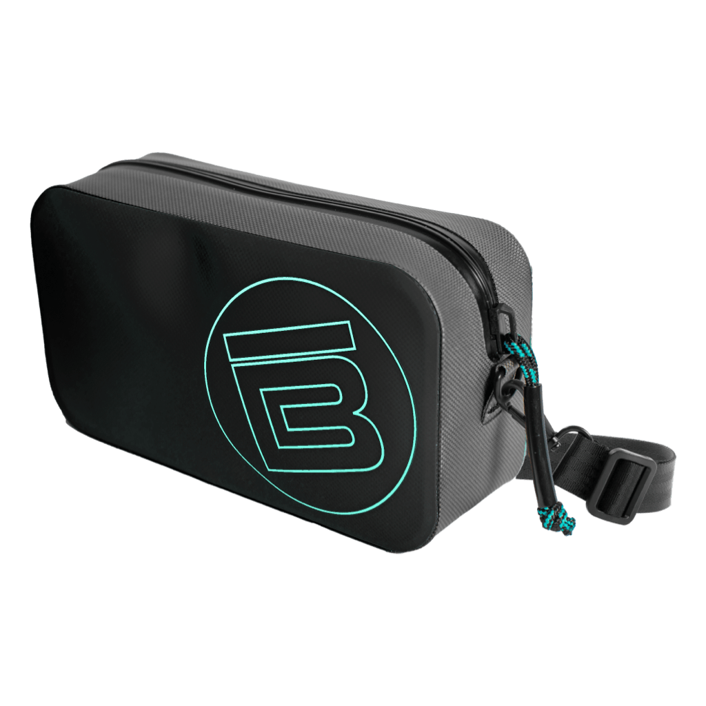 Black Highwater Hitchhiker for Outdoor Adventures
