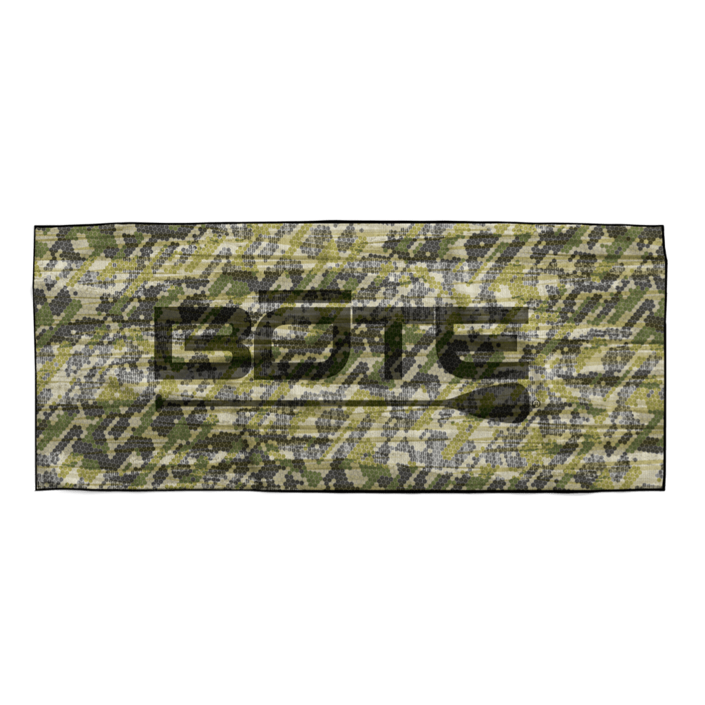 Verge Camo UltraTowel - Quick-Dry Camping Towel